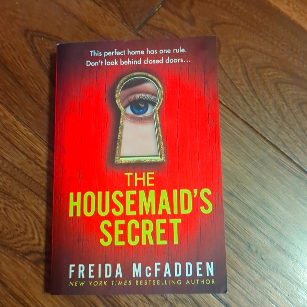 New York Best Seller Freida McFadden